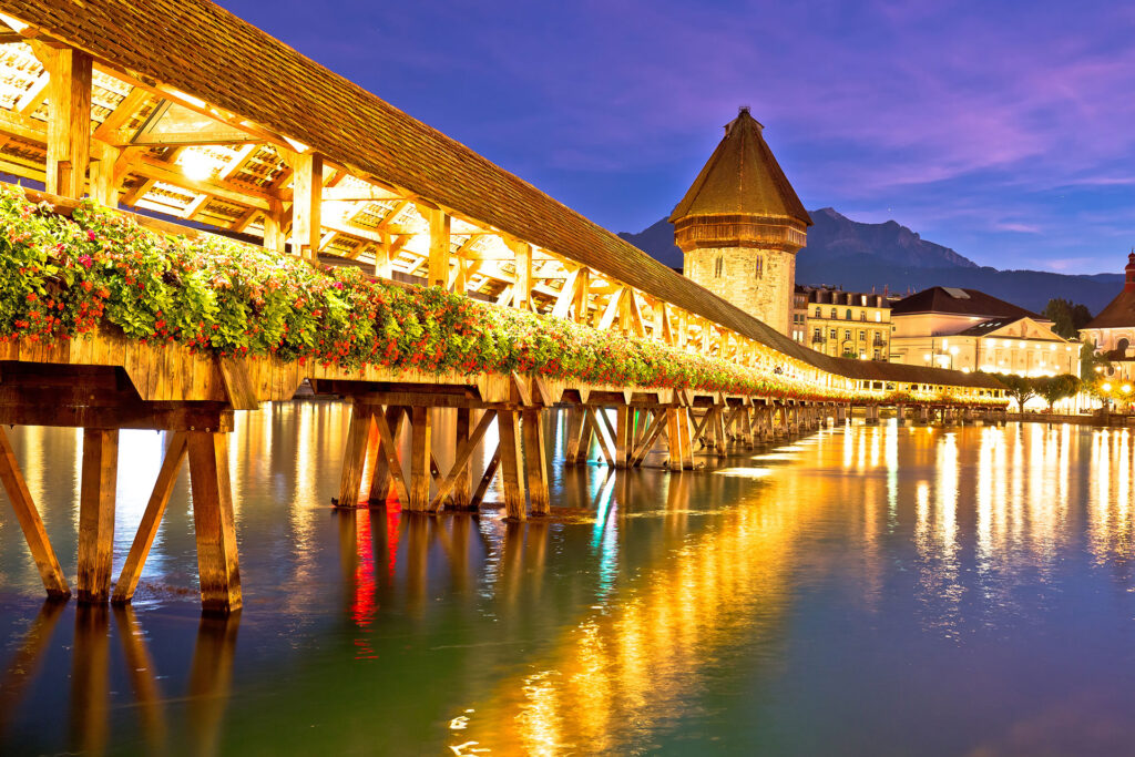 Chapel-Bridge- in-Lucerne-Switzerland