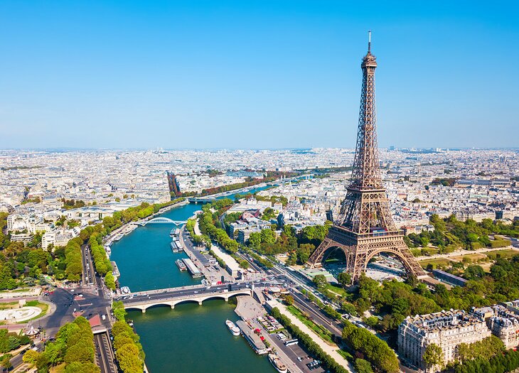 france-best-places-to-visit-paris-eiffel-tower-river