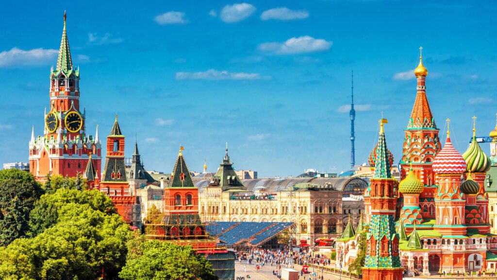 Saint_Basil’s_Cathedral_and_the_Red_Square